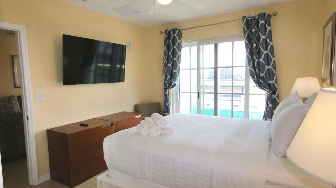 Johns Pass Condo'S- Fully Remote St. Pete Beach Εξωτερικό φωτογραφία