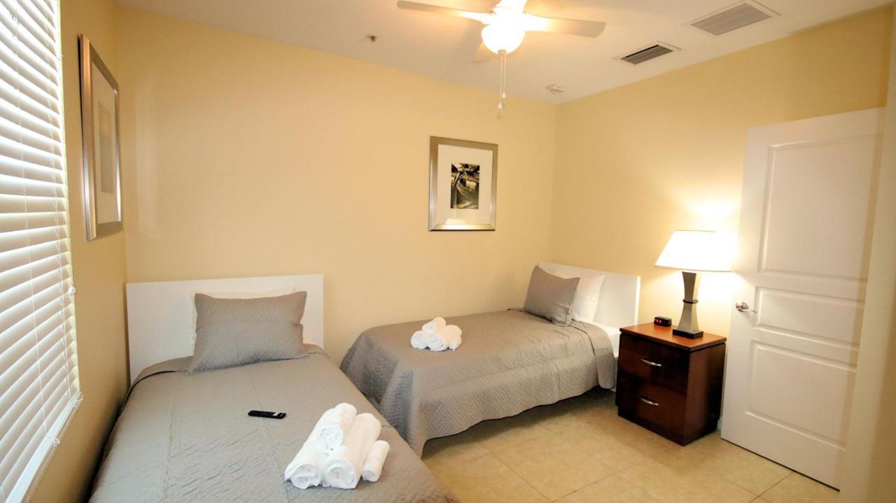 Johns Pass Condo'S- Fully Remote St. Pete Beach Εξωτερικό φωτογραφία